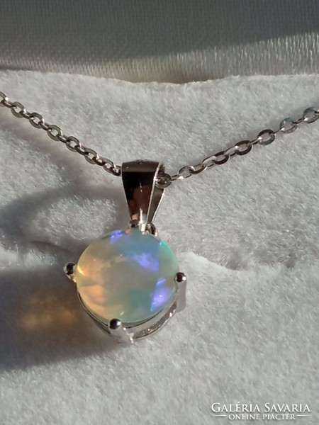 Ethiopian fire opal 925 silver pendant