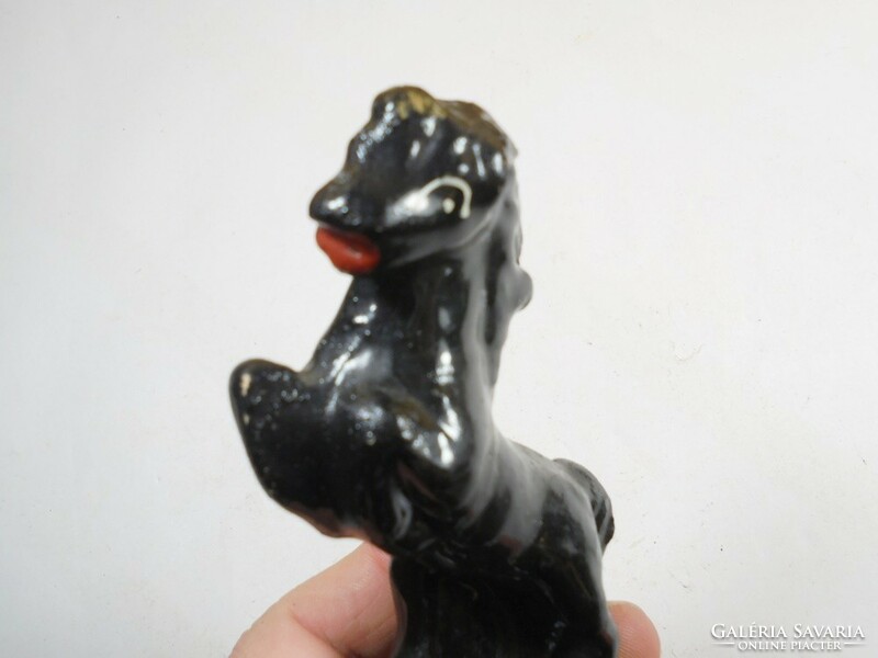 Retro old ceramic horse mount ornament