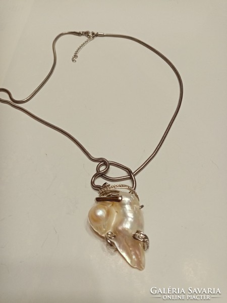 Real shell necklace