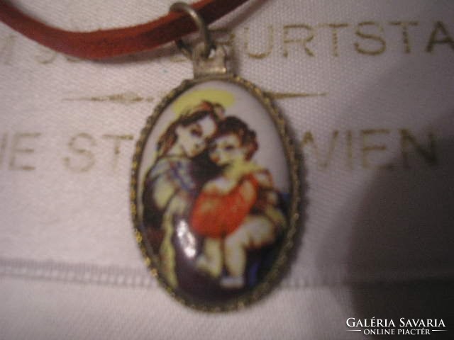N2 raffaello santi madonna della seggiola after baroque mary with little jesus cartilage pendant on silver chain