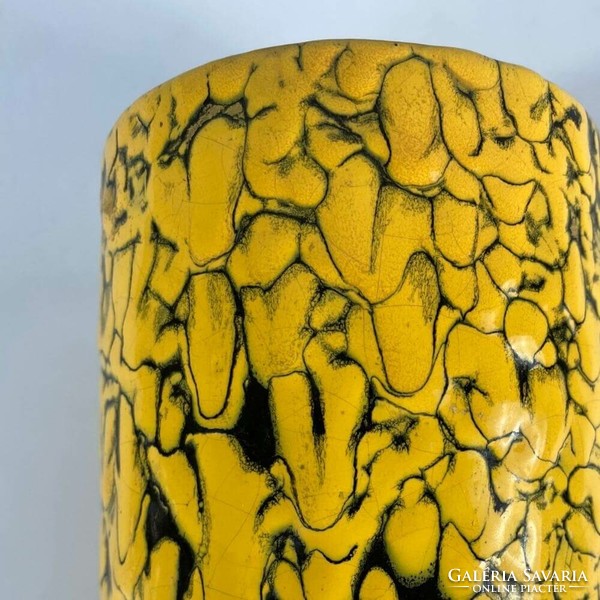 Sárga folyatott mázas retro váza