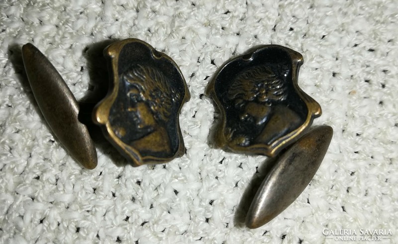 Silver female head antique cufflink