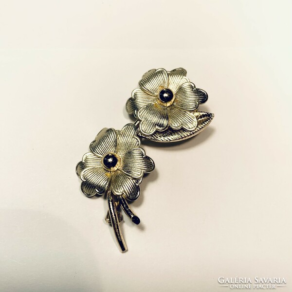 Flower, silver color bouquet vintage brooch pin from the 80s, shiny beautiful pin 6 cm