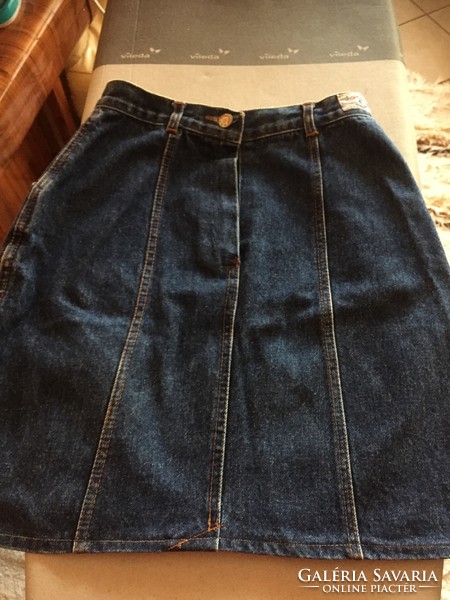 Very good fit 36 denim mini skirt (n)