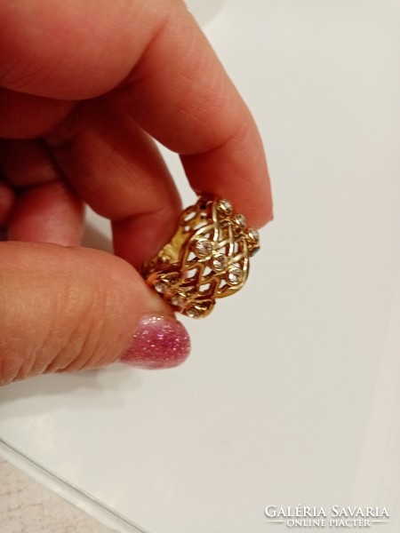 Gold-plated flashy ring