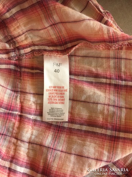 Pretty little plaid blouse, size 40, for jeans (n)