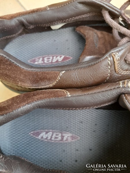 MBT férfi cipő