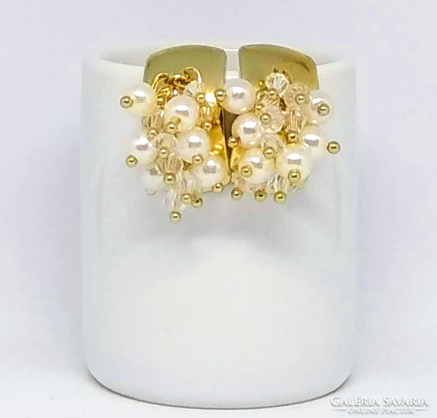 Gold colored white pearl cluster earrings 65