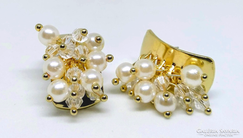 Gold colored white pearl cluster earrings 65
