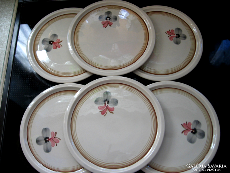 6 shabby hand-painted cake and sandwich plates