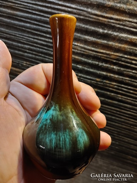 Csodaszép mini váza asztaldísz festett kerámiából