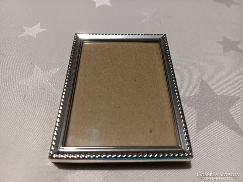 Miniature metal photo holder, photo frame
