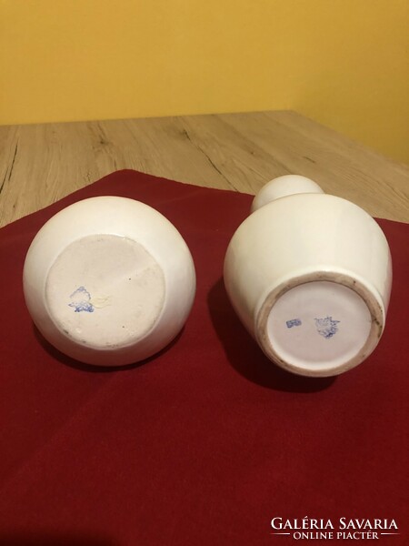 A pair of Kőbánya vases