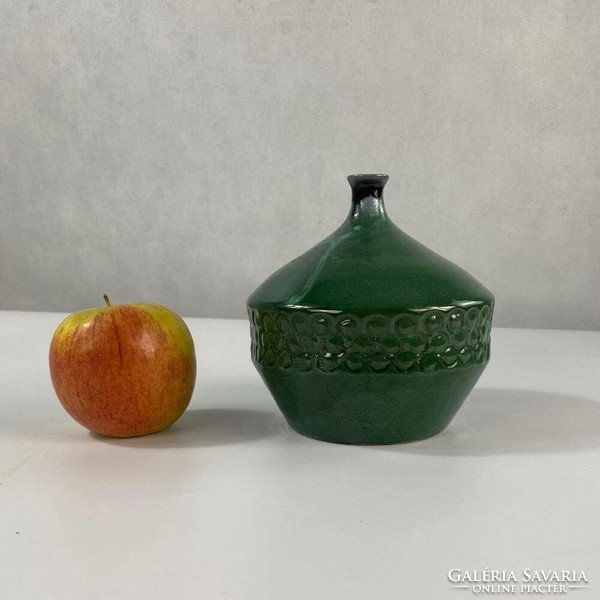 California studio - poison green ceramic vase