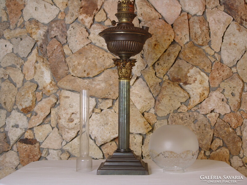 Huge old peroleum lamp with patina