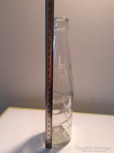 Retro üdítős üveg címkés üdítőitalos palack