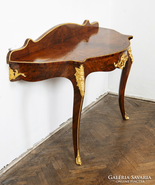 Copper beater console table - Austria, 1880s