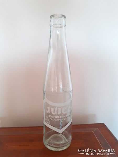 Retro soft drink bottle with fibrous nectar bottle