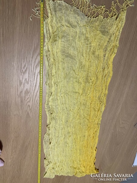 Crumpled gauze-like material, large yellow scarf