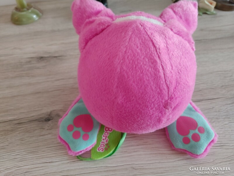 Pink cat plush that can be folded into a ball