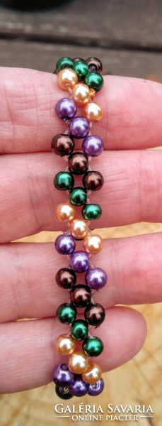 Colorful Czech glass tekla bracelet, made of 4 mm beads