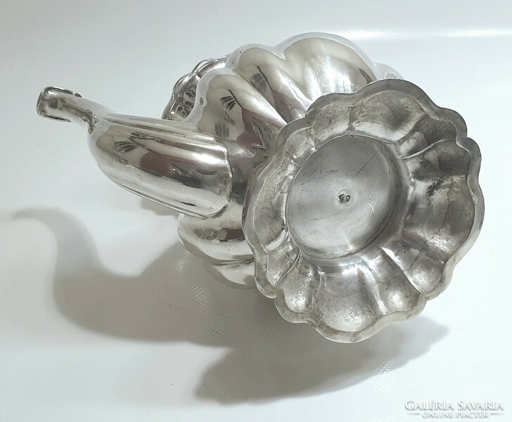 Silver (800) baroque teapot (927 g)