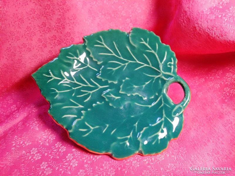 Ring holder porcelain leaf