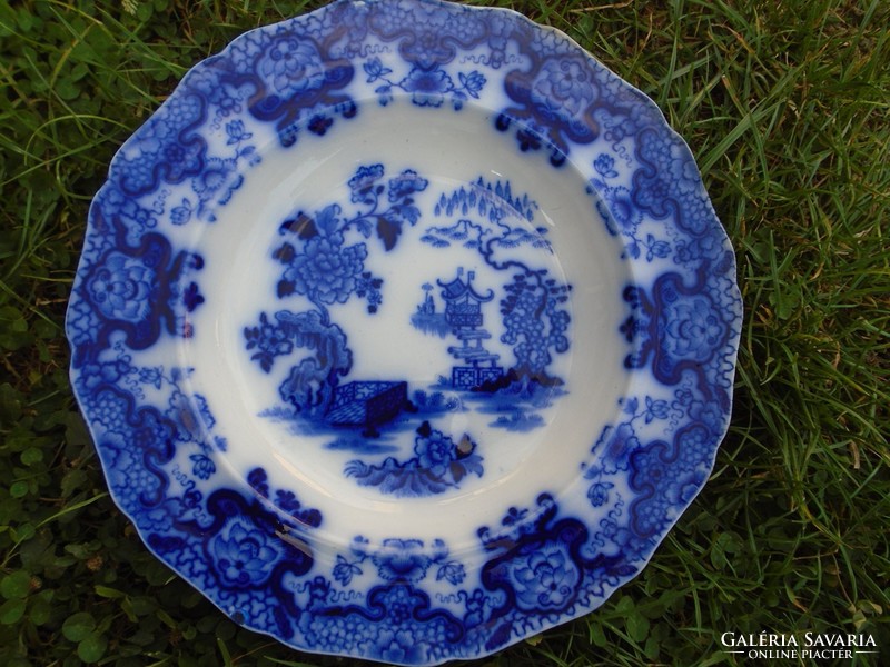 Thomas Dimmock&Co cége 1829-1859 között működött megmaradt gyönyörű állapotában ez az egyedi tányér