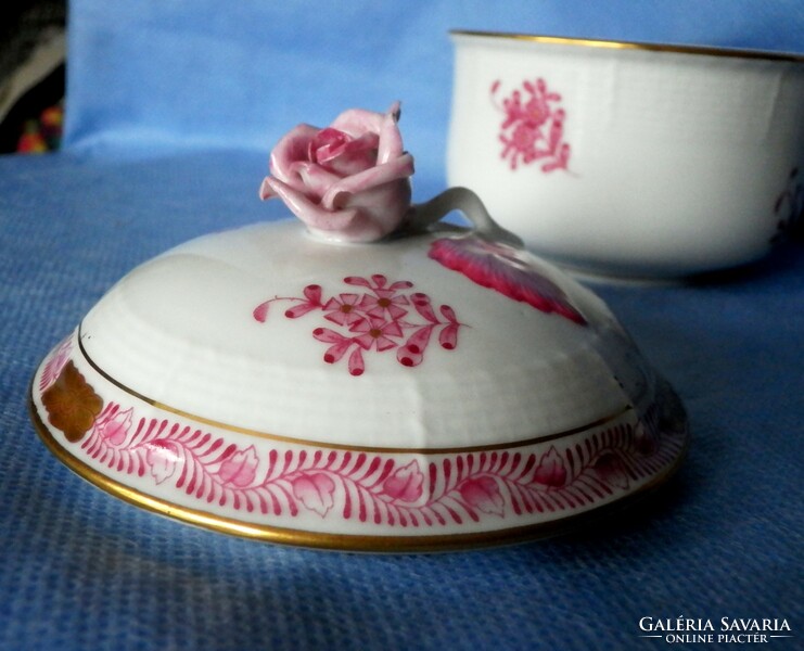 Round box painted with Herend purple pattern