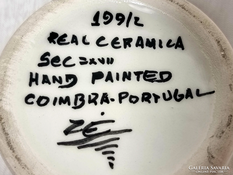 199/2  REAL CERAMICA HAND PAINTED COIMBRA PORTUGAL  See =xvI  porcelán madaras ékszertartó