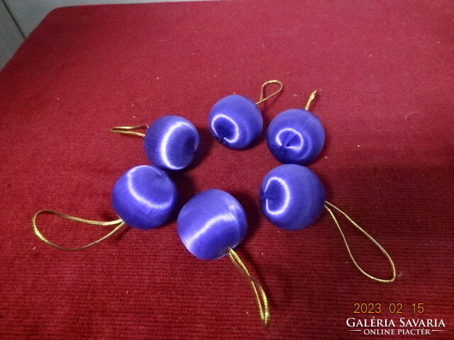 Purple, small Christmas balls, six pieces. Its diameter is 3 cm. Jokai.