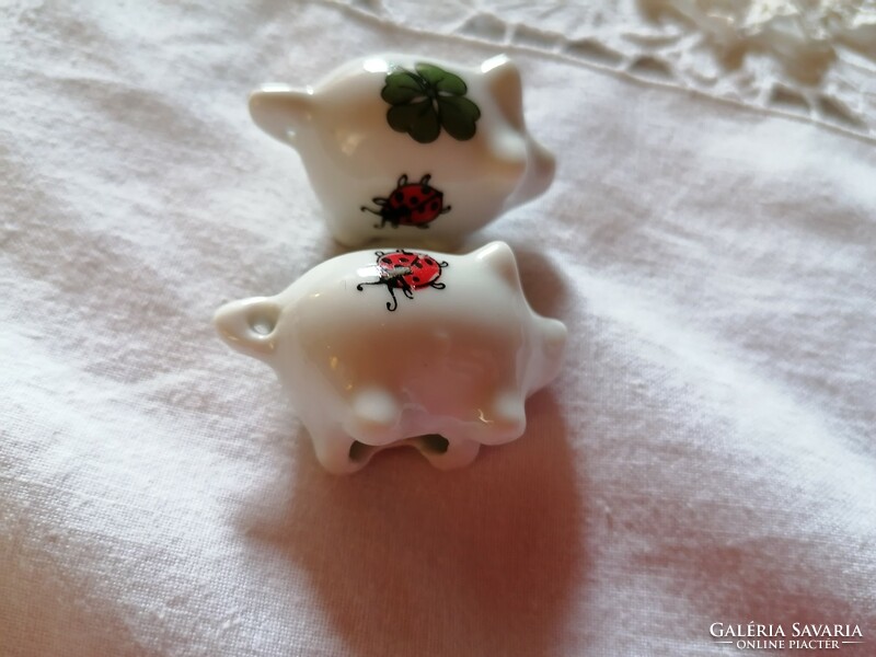 Porcelain lucky mascot, porcelain pig 47.