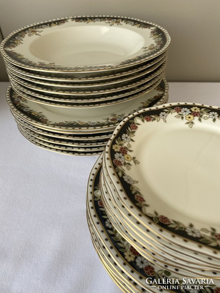 Zsolnay sissy dinner set for 6 people, with sandwich (dessert) set