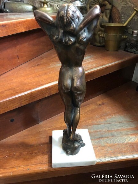 Bronze statue of Gyula Maugsch, 36 cm high work.
