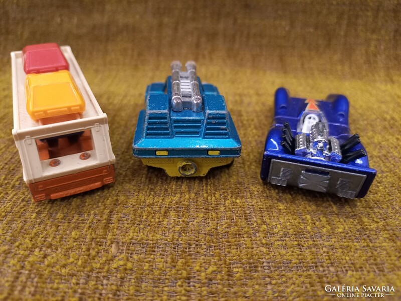 Matchbox superfast, blue shark, car transporter, cosmomobile