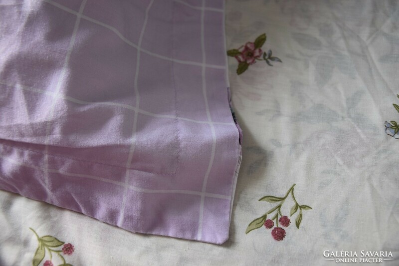Dunelm floral bed cover
