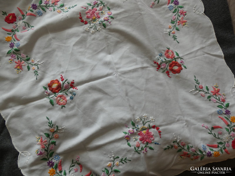 Kalocsa tablecloth 75x75 cm