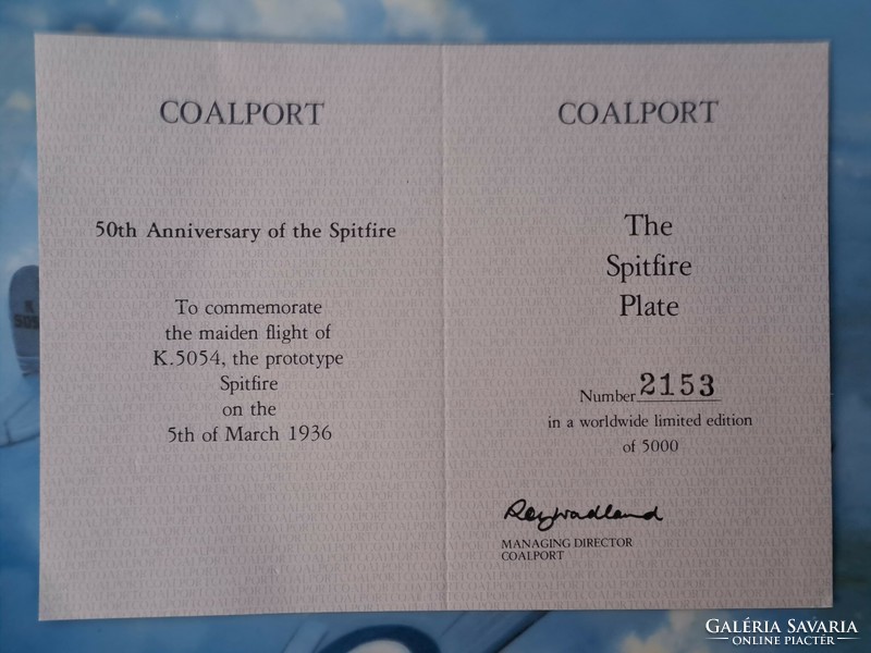 Wedgwood Coalport fine bone China England The Spitfire Plate 1986 certifikációval dísztál 27 cm