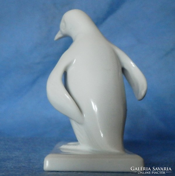 Schaggenwald haas & czijek /1918 -1933 czechoslovakia/porcelain penguin