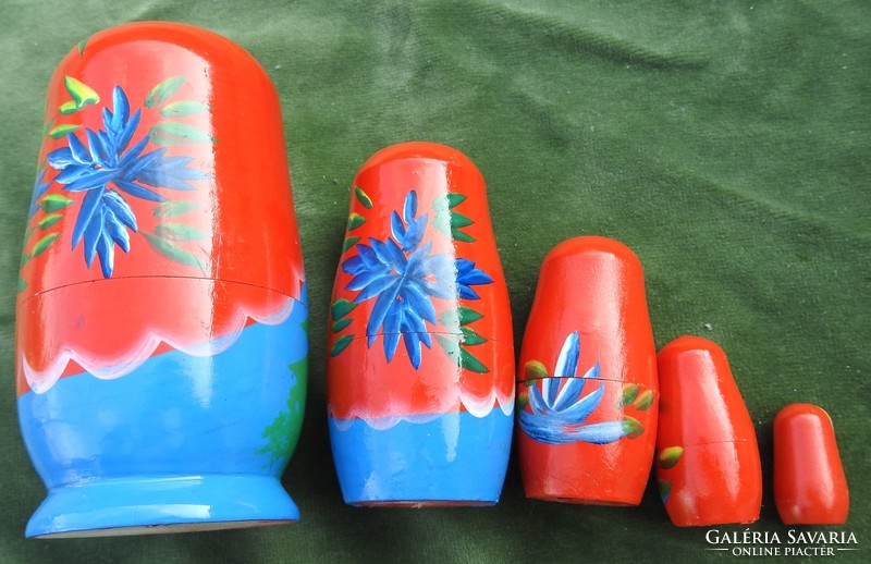 Set of 5 matryoshka dolls - modern - rare model