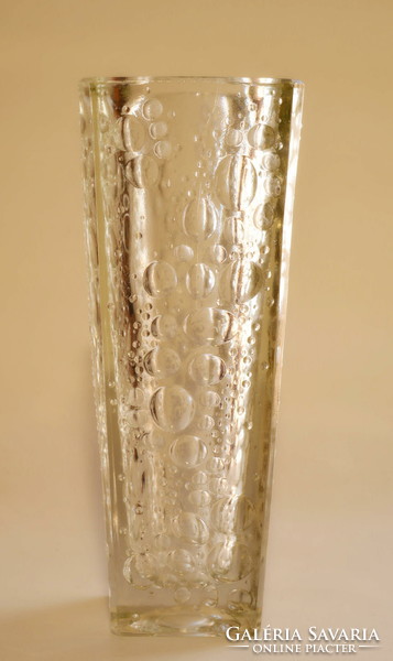 Csehszlovák üveg váza.