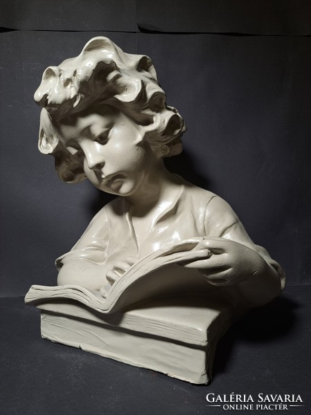 Reading girl ceramic statue, 38 cm high - student