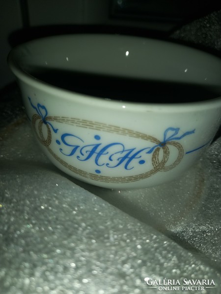 Grand hotel teacups from before 1930
