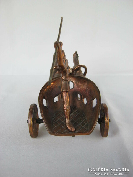 Copper statue horse tooth soldier on chariot