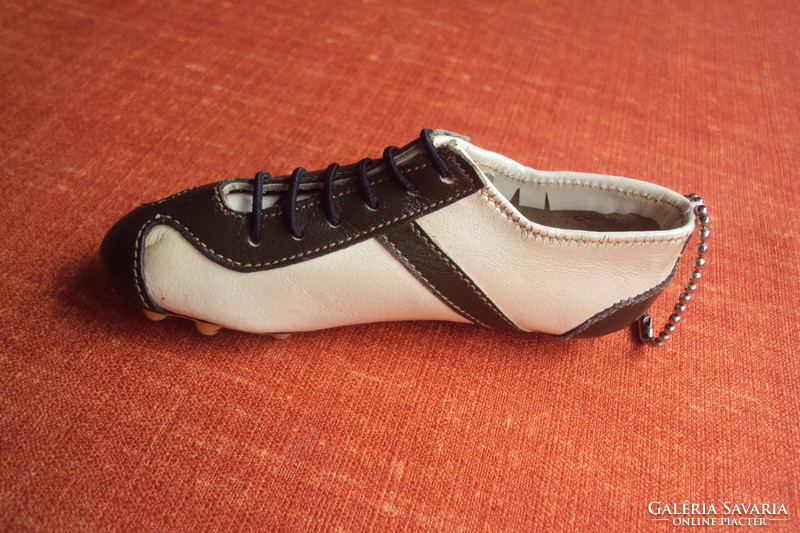 For Fradi fans!---Green-white mini leather soccer shoes---for car decorations!