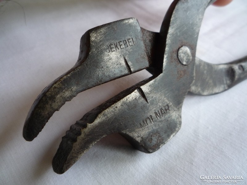 Old pliers.