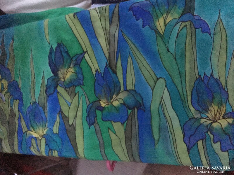 Kézzel festett türkiz-kék-zöld selyem sál, C'est moi márka, iparművész munkája