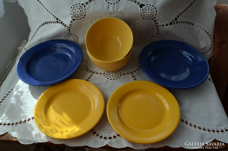 Cheerful colorful Hungarian ceramic breakfast / lunch set (6 pcs.)