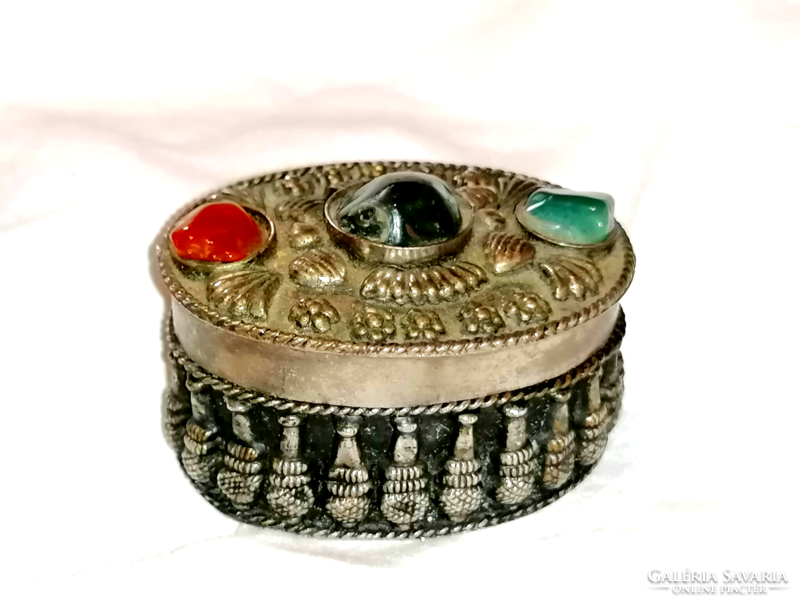 Jewelry holder silver metal box with velvet lining