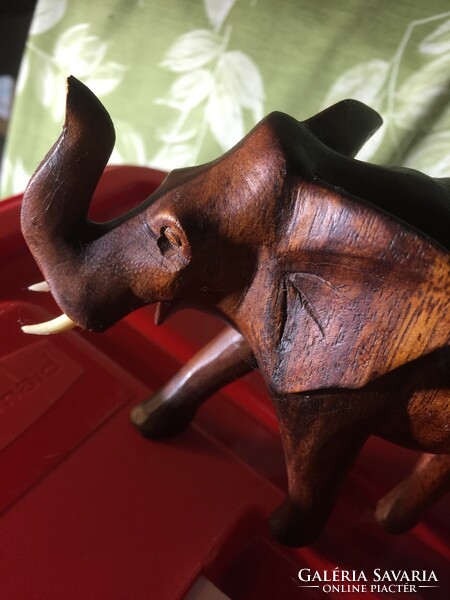 Hand-carved wooden elephant (12/a)
